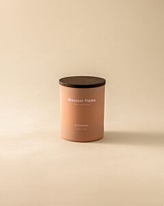 Cosmic Essentials scented candle WJC292A0109403 80 x 80 x92 mm, blossom